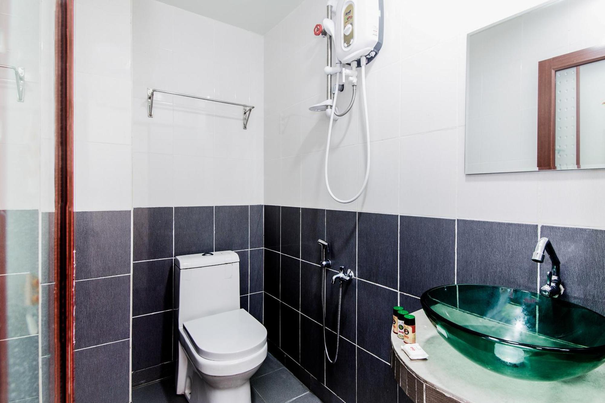 Super Oyo 258 Hotel Smc Alam Avenue Shah Alam Eksteriør bilde